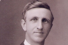 1_1910-1911-James-B.-Berry